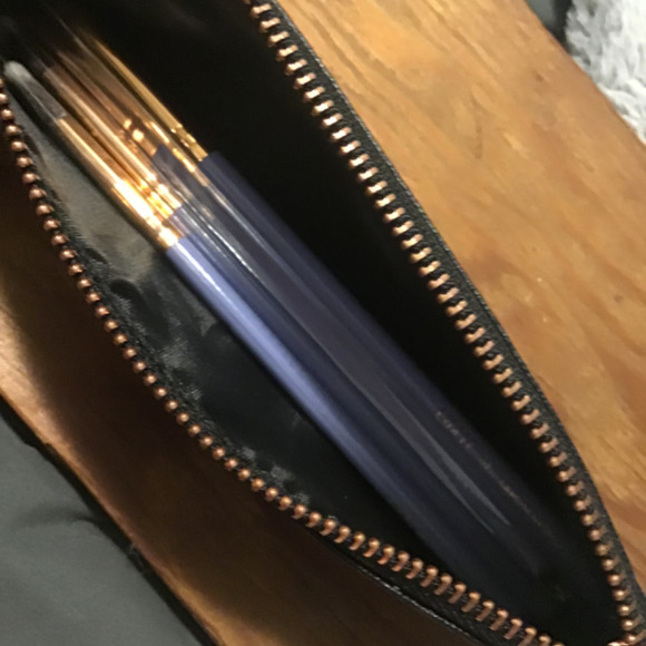 Luxie brush set with luxie bag, brand new in periwinkle - Picture 7 of 8